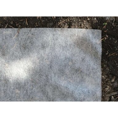 Agroplėvelė balta pavasarinė geotekstilė 19 g/m² 1,6x50 m FLO Agroplėvelė balta pavasarinė geotekstilė 19 g/m² 1,6x50 m FLO