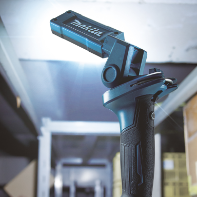 Akumuliatorinis LED prožektorius Makita DML816X, 14,4 / 18 V, (be akum. ir krov.) Akumuliatorinis LED prožektorius Makita DML816X, 14,4 / 18 V, (be akum. ir krov.)