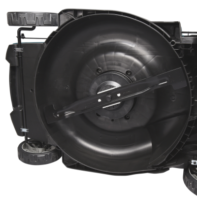 Akumuliatorinė vejapjovė 2x18 V, 2x5,0 Ah Makita DLM538CT2 5 Akumuliatorinė vejapjovė 2x18 V, 2x5,0 Ah Makita DLM538CT2 5