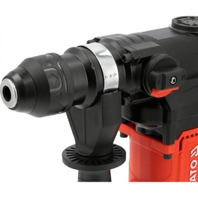 Akumuliatorinis bešepetėlinis perforatorius su 2x4.0Ah baterijomis SDS+ 18V 3.8J YATO 3 Akumuliatorinis bešepetėlinis perforatorius su 2x4.0Ah baterijomis SDS+ 18V 3.8J YATO 3
