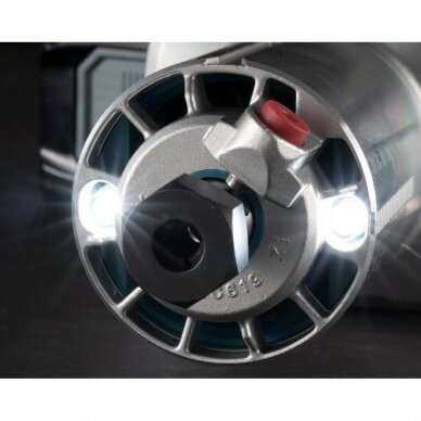 Akumuliatorinis frezeris 6/8mm Makita RT001GZ04 su priedais XGT® 40V 2 Akumuliatorinis frezeris 6/8mm Makita RT001GZ04 su priedais XGT® 40V 2