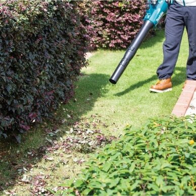 Akumuliatorinis lapų pūstuvas Makita DUB184Z 18V 5,0Ah+pakrovėjas 4 Akumuliatorinis lapų pūstuvas Makita DUB184Z 18V 5,0Ah+pakrovėjas 4