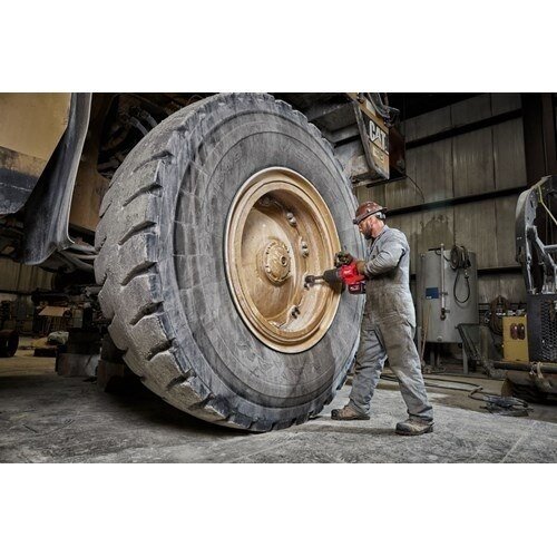 Akumuliatorinis smūginis veržliasukis MILWAUKEE M18 5 Akumuliatorinis smūginis veržliasukis MILWAUKEE M18 5
