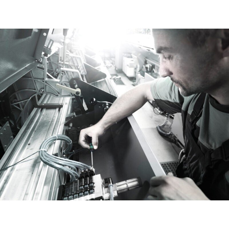 Atsuktuvų rinkinys WERA Kraftform Micro 12SB 2 Atsuktuvų rinkinys WERA Kraftform Micro 12SB 2