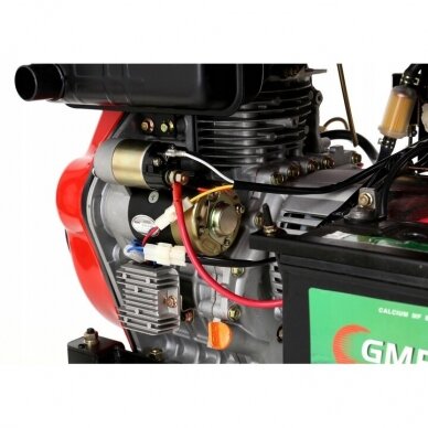 Dyzelinis generatorius 6500W 12/230V AVR Kraftdele KD122 5 Dyzelinis generatorius 6500W 12/230V AVR Kraftdele KD122 5