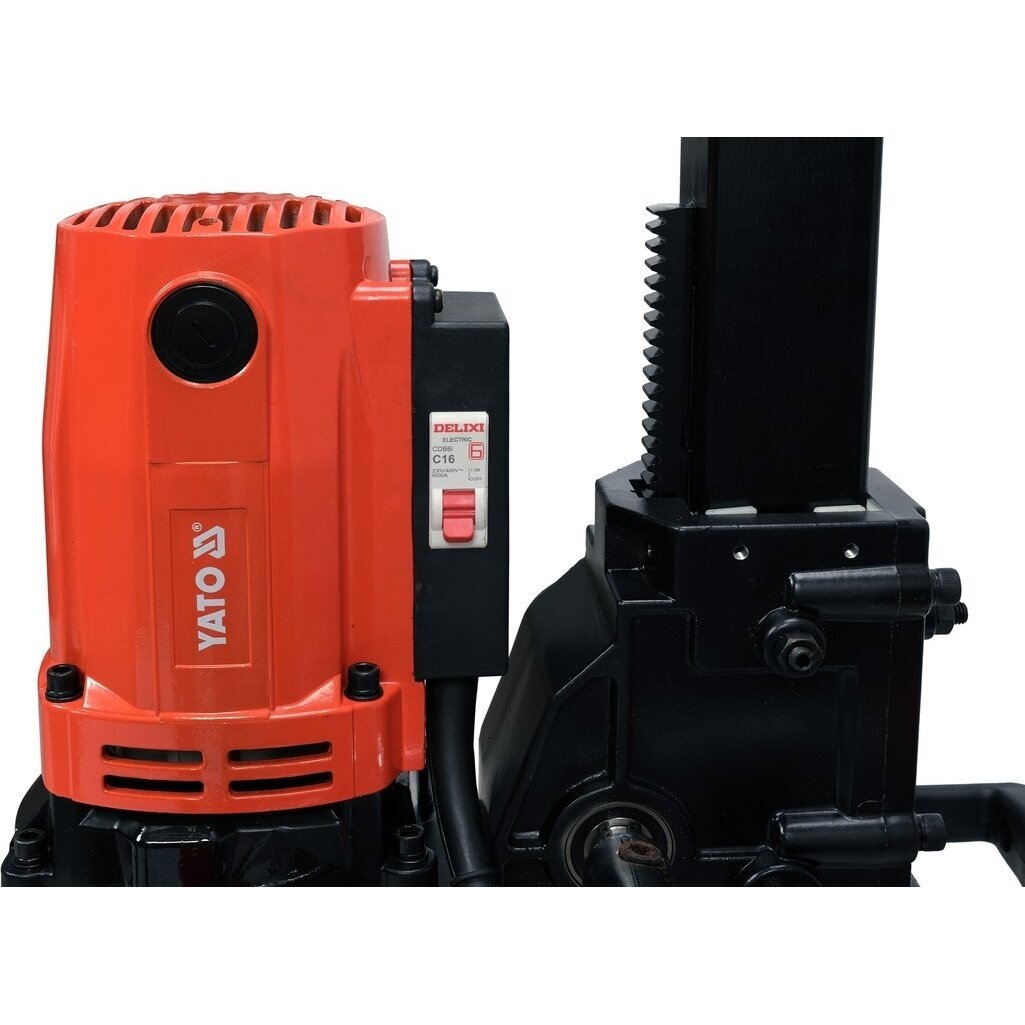 Įrenginys deimantiniam gręžimui su stovu 2800W YATO YT-81983 5 Įrenginys deimantiniam gręžimui su stovu 2800W YATO YT-81983 5