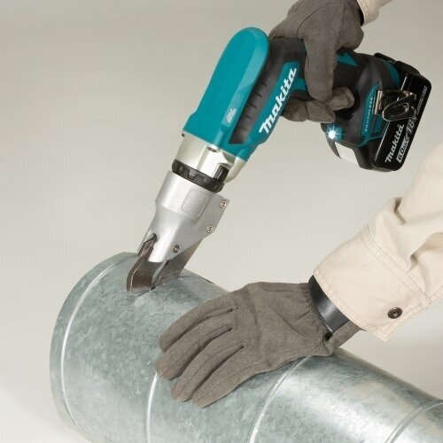 Makita DJS131Z akumuliatorinės skardos žirklės 5 Makita DJS131Z akumuliatorinės skardos žirklės 5