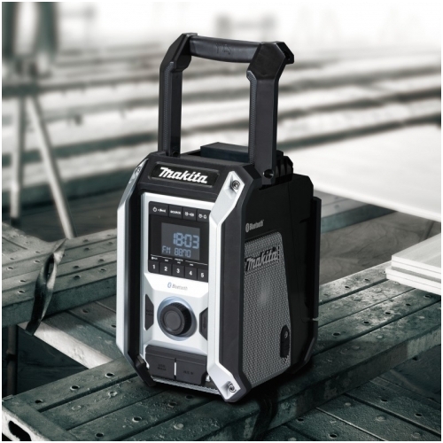 MAKITA DMR114B radijas su bluetooth, SUB WOOFER, AUX, USB 4 MAKITA DMR114B radijas su bluetooth, SUB WOOFER, AUX, USB 4
