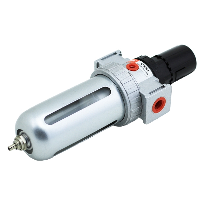 Oro srauto reguliatorius su drėgmės filtru 1/2" 2000l/min Oro srauto reguliatorius su drėgmės filtru 1/2" 2000l/min