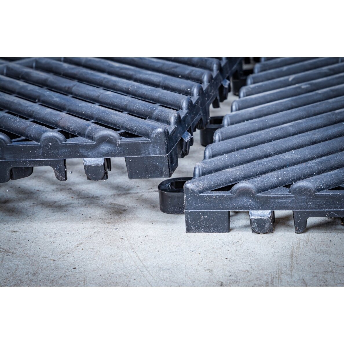 Plastikinių plytelių rinkinys | Paspaudimo sistema | 400 x 400 x 18 mm | 10 vnt. BGS 2