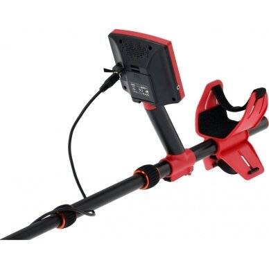 Profesionalus metalo detektorius su LCD ekranu | aptikimo gylis iki 22 cm YATO 8 Profesionalus metalo detektorius su LCD ekranu | aptikimo gylis iki 22 cm YATO 8