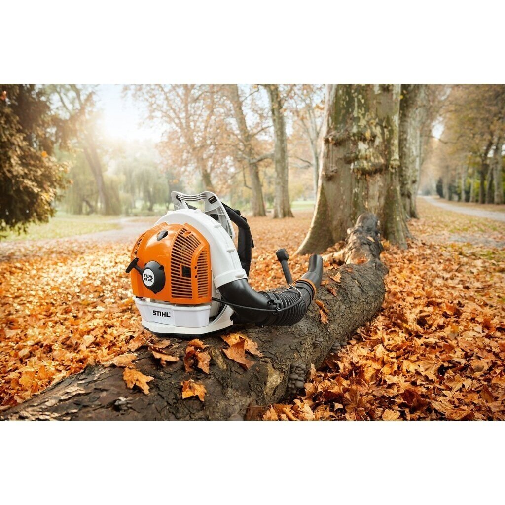 Benzininis lapų pūstuvas STIHL BR 700 | 2.8 kW | 35 N | 19.2 m³/min 2 Benzininis lapų pūstuvas STIHL BR 700 | 2.8 kW | 35 N | 19.2 m³/min 2