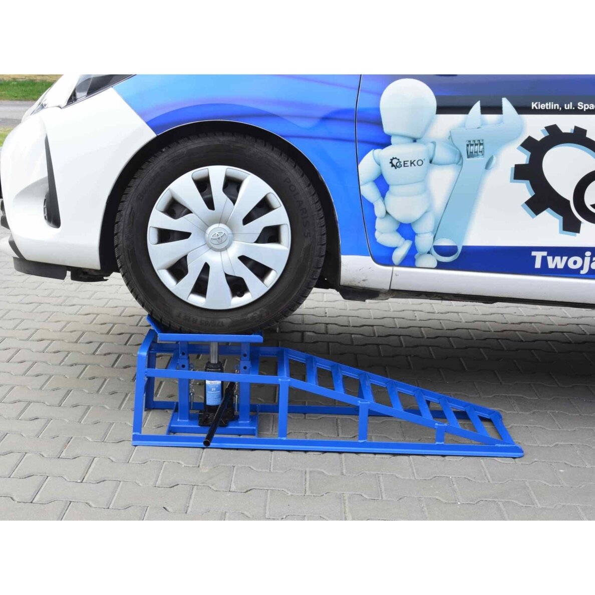 Rampa automobiliui su domkratu 2T GEKO G02048 4