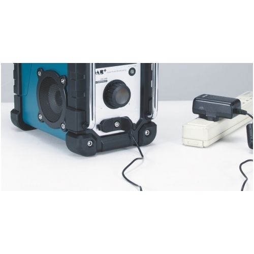 Radijas Makita DMR108 7,2-18V, Bluetooth. Su AC adapteriu 1 Radijas Makita DMR108 7,2-18V, Bluetooth. Su AC adapteriu 1