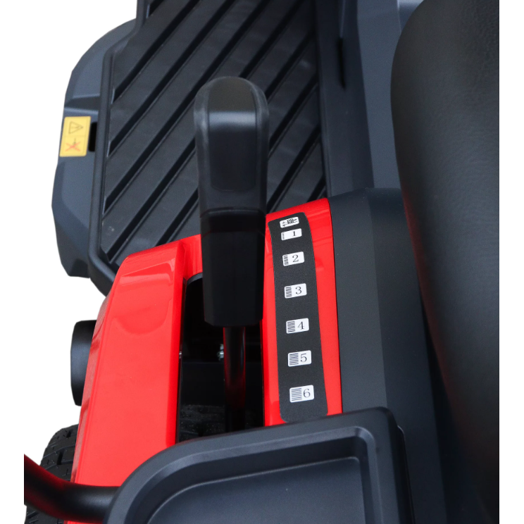 RIDER R102-BH vejos traktoriukas 12.5kW 4 RIDER R102-BH vejos traktoriukas 12.5kW 4