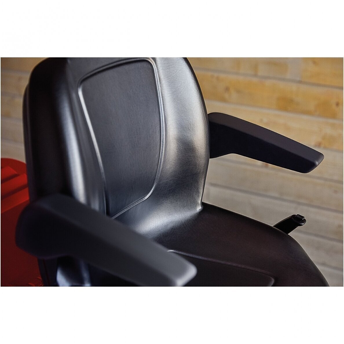 Sodo traktoriukas HONDA HF2625HME, 122cm, 13,9kW 3 Sodo traktoriukas HONDA HF2625HME, 122cm, 13,9kW 3
