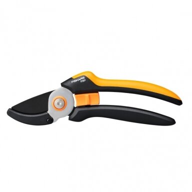 Fiskars Solid sekatorius atraminiais ašmenimis P361 Fiskars Solid sekatorius atraminiais ašmenimis P361