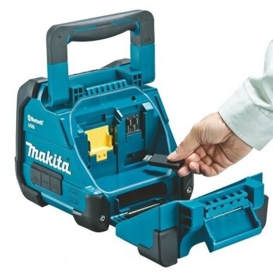 Statybinis bluetooth grotuvas MAKITA DMR202 1 Statybinis bluetooth grotuvas MAKITA DMR202 1