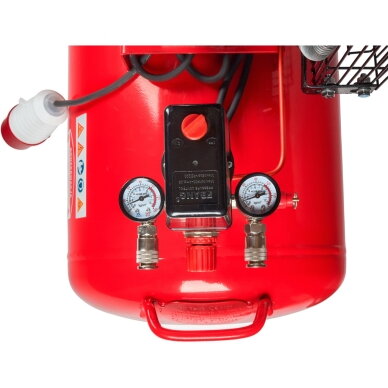 Trifazis oro kompresorius 200L 8Bar 4,3kW Kraftdele KD407 13