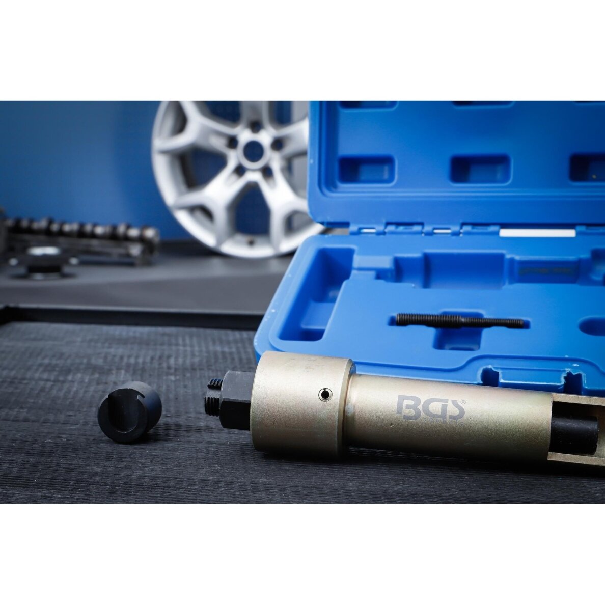 Universalus sankabos ir grandinės detalių traukiklis Fiat BMW Mercedes BGS 4 Universalus sankabos ir grandinės detalių traukiklis Fiat BMW Mercedes BGS 4