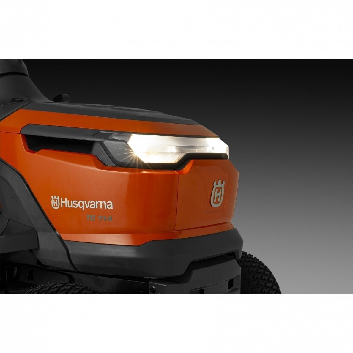 Vejos pjovimo traktorius 8.0kW HUSQVARNA TC 112 4 Vejos pjovimo traktorius 8.0kW HUSQVARNA TC 112 4