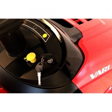 Vejos pjovimo traktorius 13.3kW VARI RL102H 2 Vejos pjovimo traktorius 13.3kW VARI RL102H 2