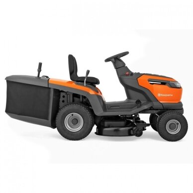 Vejos pjovimo traktorius akumuliatorinis 38.5Ah HUSQVARNA TC 100I 1 Vejos pjovimo traktorius akumuliatorinis 38.5Ah HUSQVARNA TC 100I 1