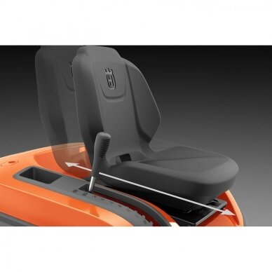 Vejos traktorius HUSQVARNA TS 220T 13 Vejos traktorius HUSQVARNA TS 220T 13